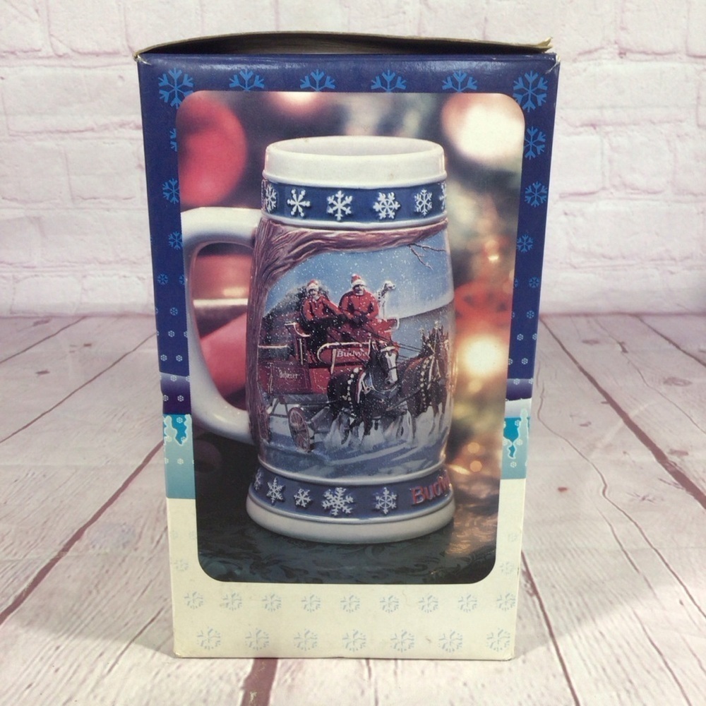 Vintage Budweiser 1995 Lighting The Way Holiday Stein with COA and Box - Picture 10 of 12